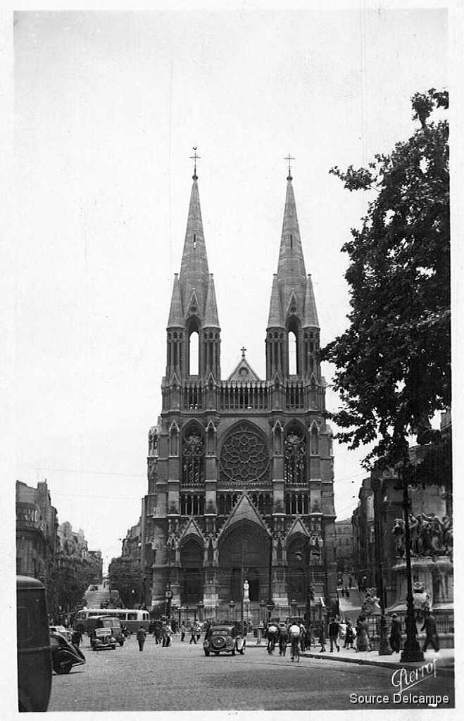 13 Marseille Eglise Saint Vincent II.jpg